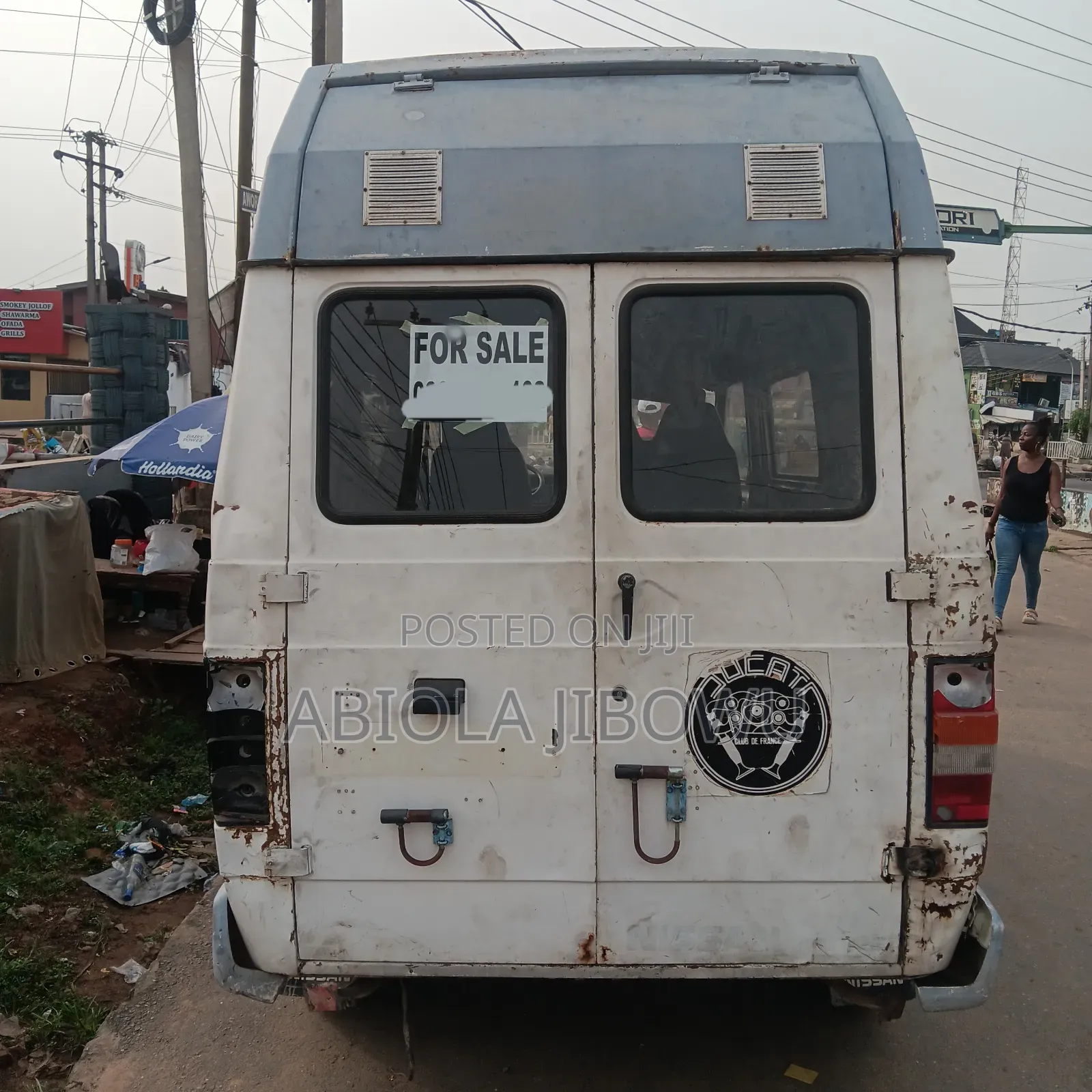 Nissan Serena 2002 White