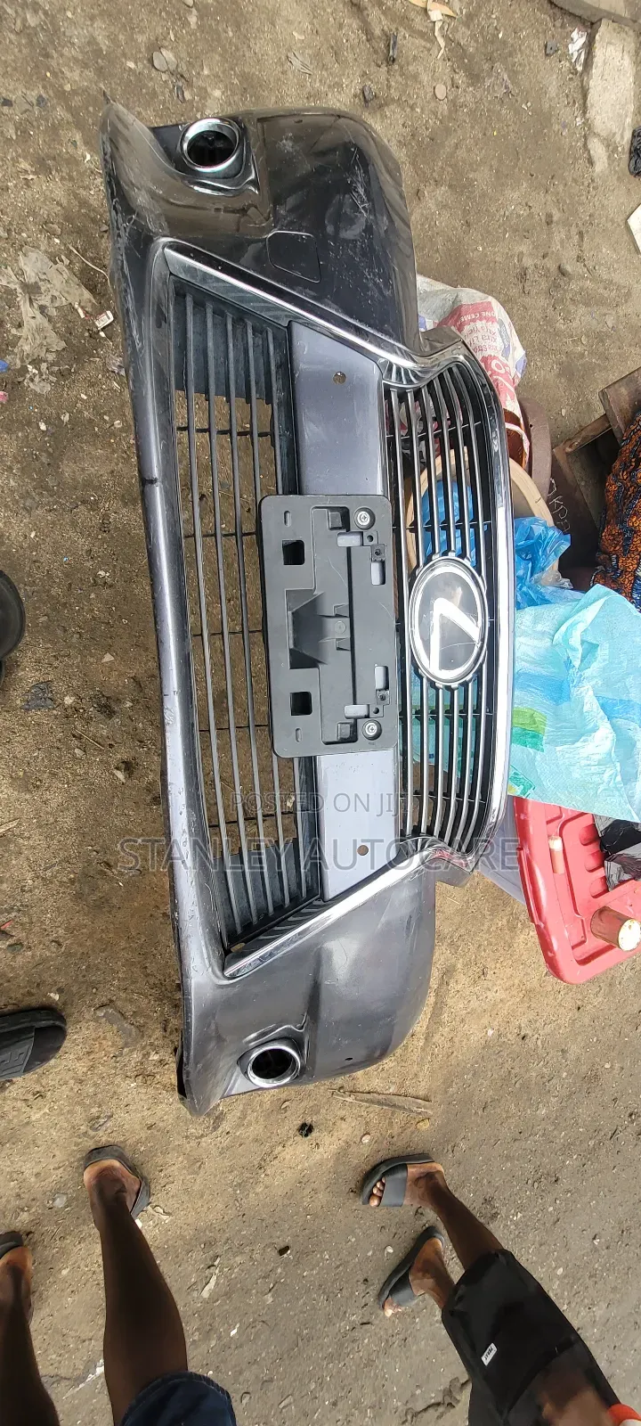 Complete Front Bumper Es 350 2015