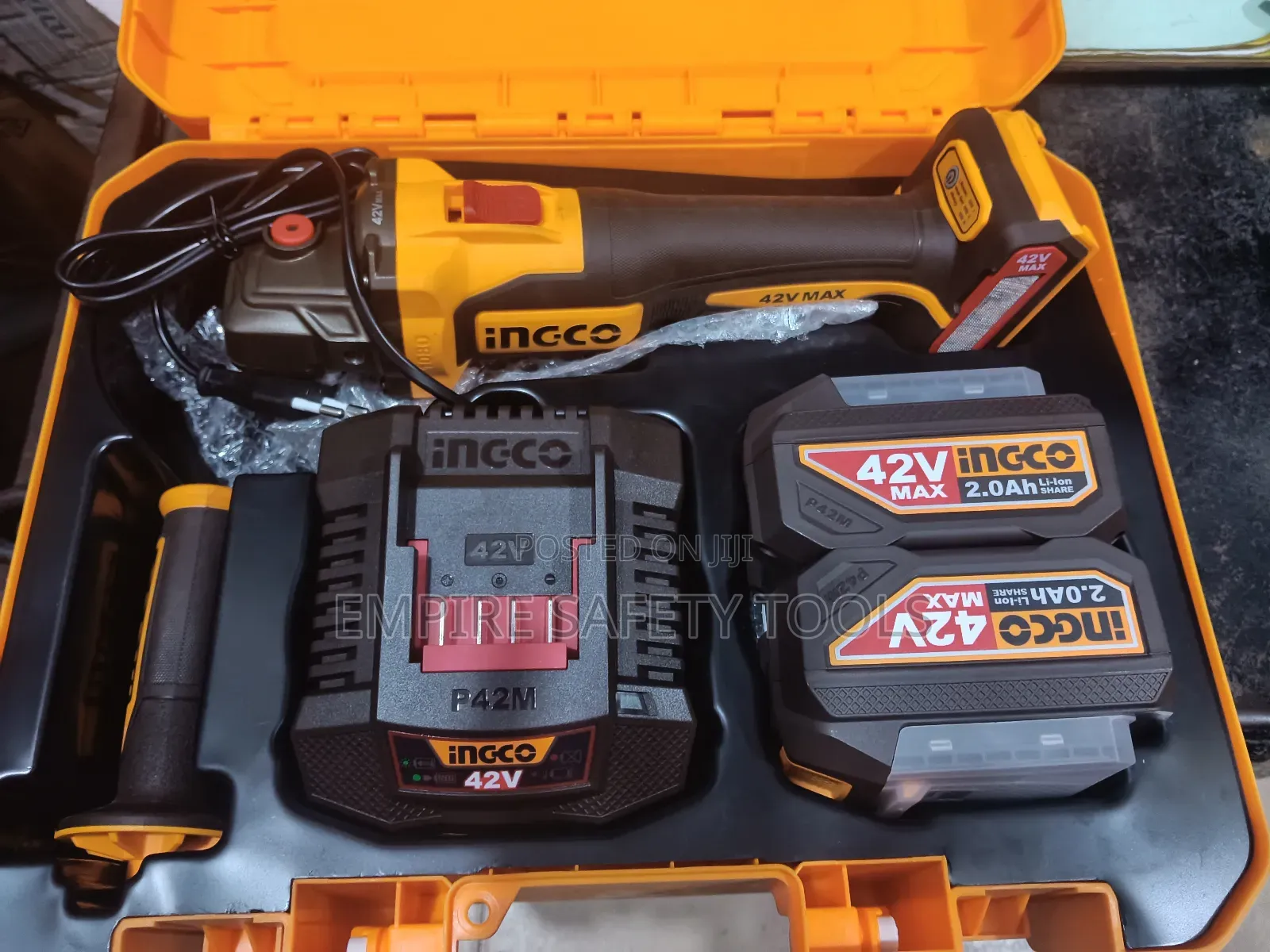 Battery Ingco Grinder
