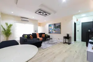 Clover Spacious 1 Bedroom Apartment