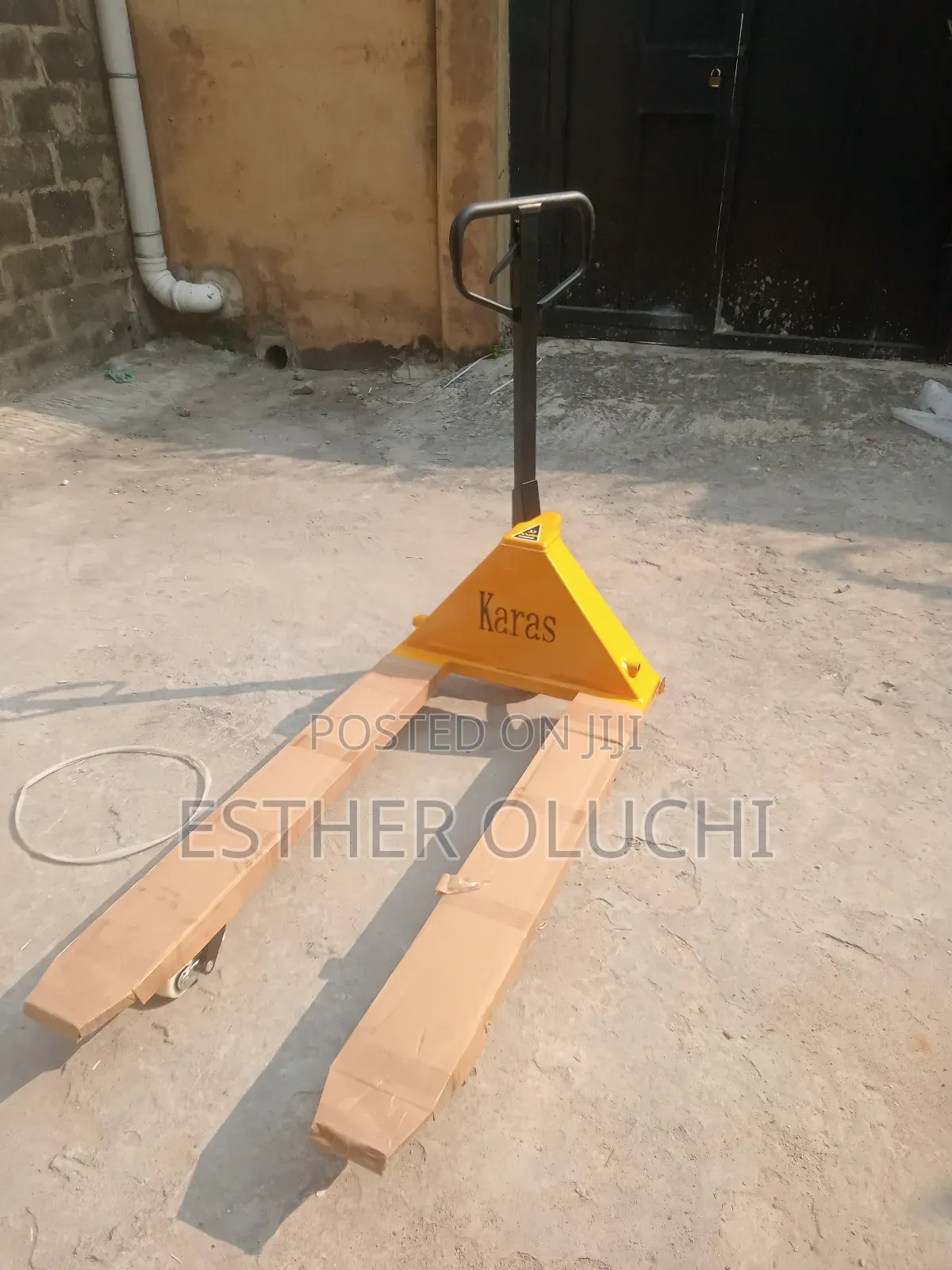 Pallet Truck Ton
