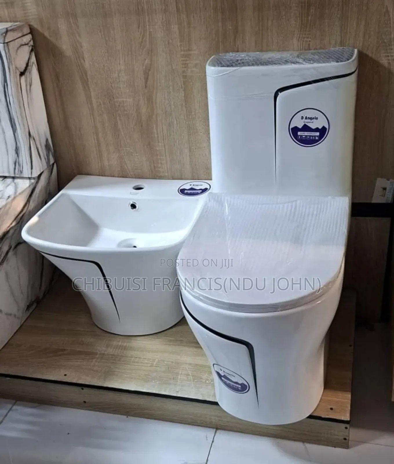 Water Closet (W/C) Executive