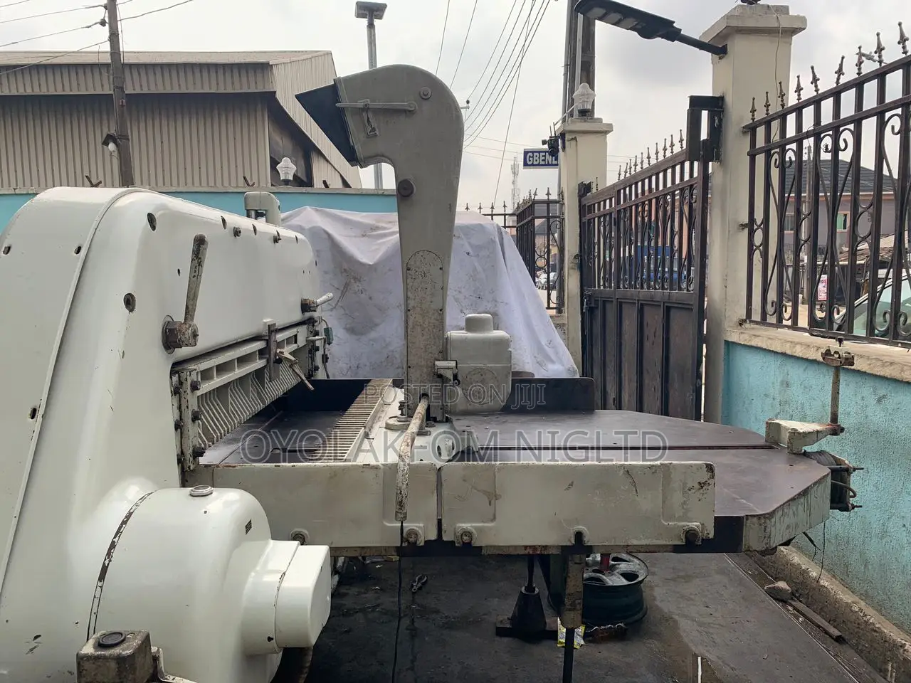 Polar145 Cutting Machine