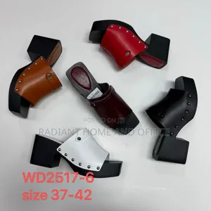 Kenneth Cole Block Heel Leather Slippers