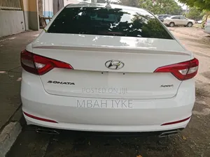 Hyundai Sonata Sport 2.0T 4dr Sedan (2.0L 4cyl Turbo 6A) 2015 White