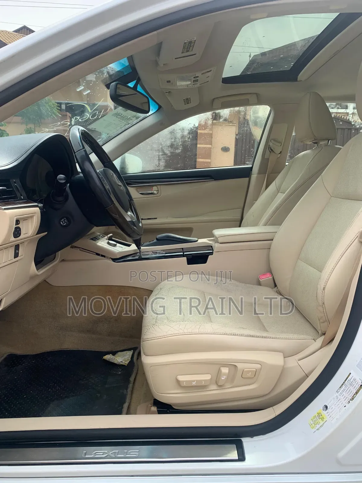 Lexus ES 2013 White