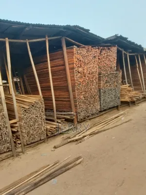 Deal's on All Sizes of Woods Used for Roofing and Deckings of Home's