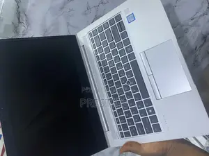 Laptop HP EliteBook 840 G8 8GB Intel Core i5 SSD 256GB