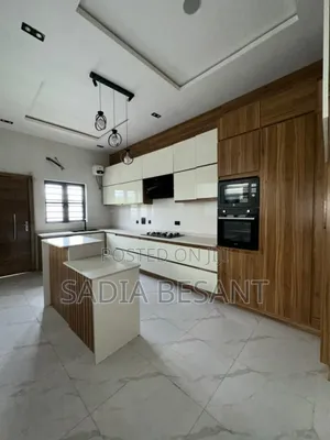 White and Oak Contemporary Kitchen