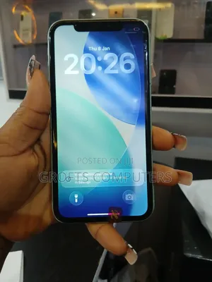 Apple iPhone 11 64 GB Green