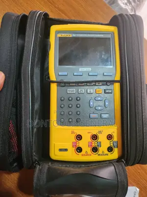 Fluke 754 Documenting Process Calibrator With Hart Communication