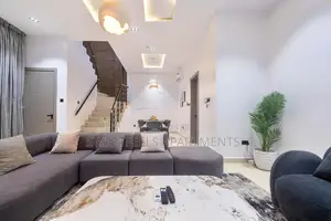 Luxurious 3 Bedroom Apartment With Private Cinema Etc
