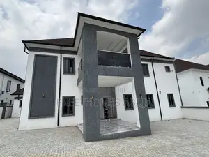 Brand New Fully Detached Duplex