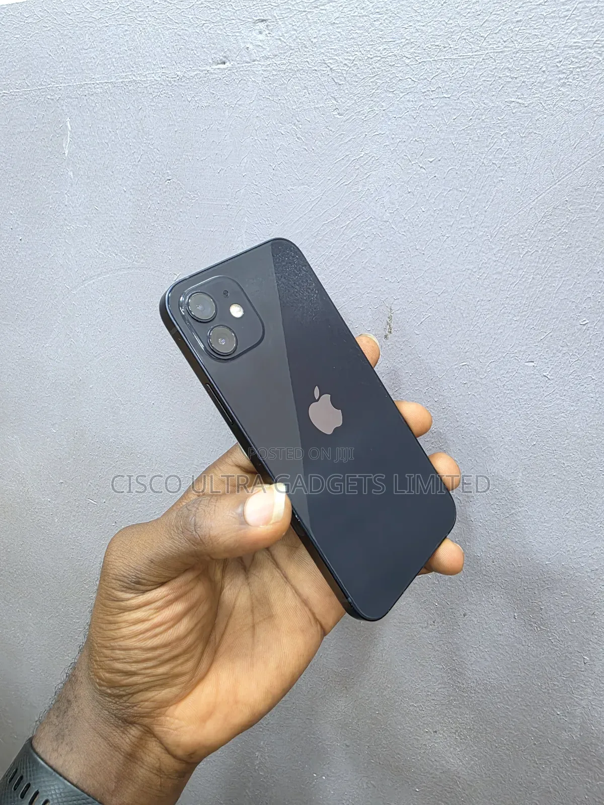 Apple iPhone 12 64 GB Black