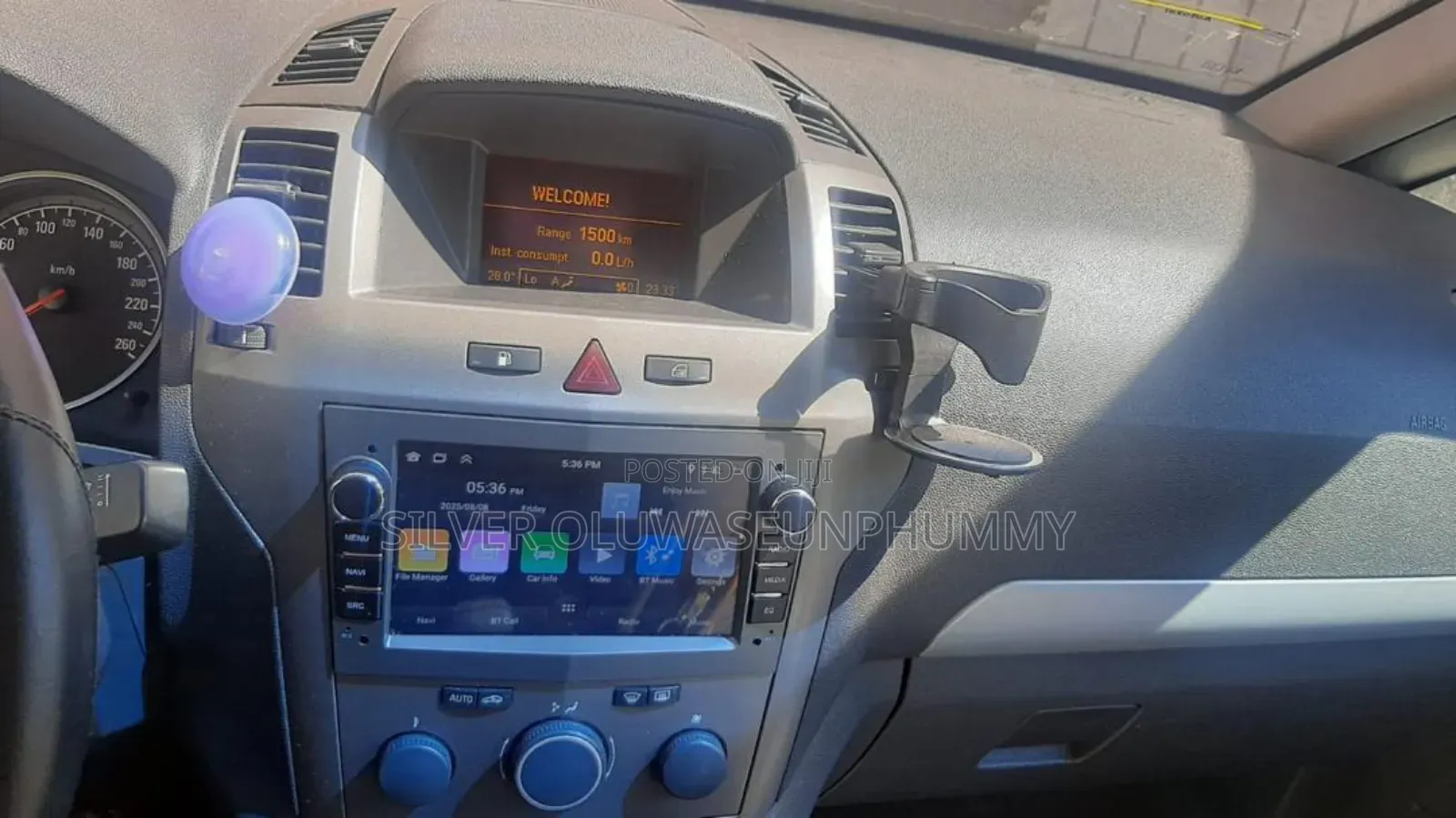 Opel Vivaro 2012 Silver