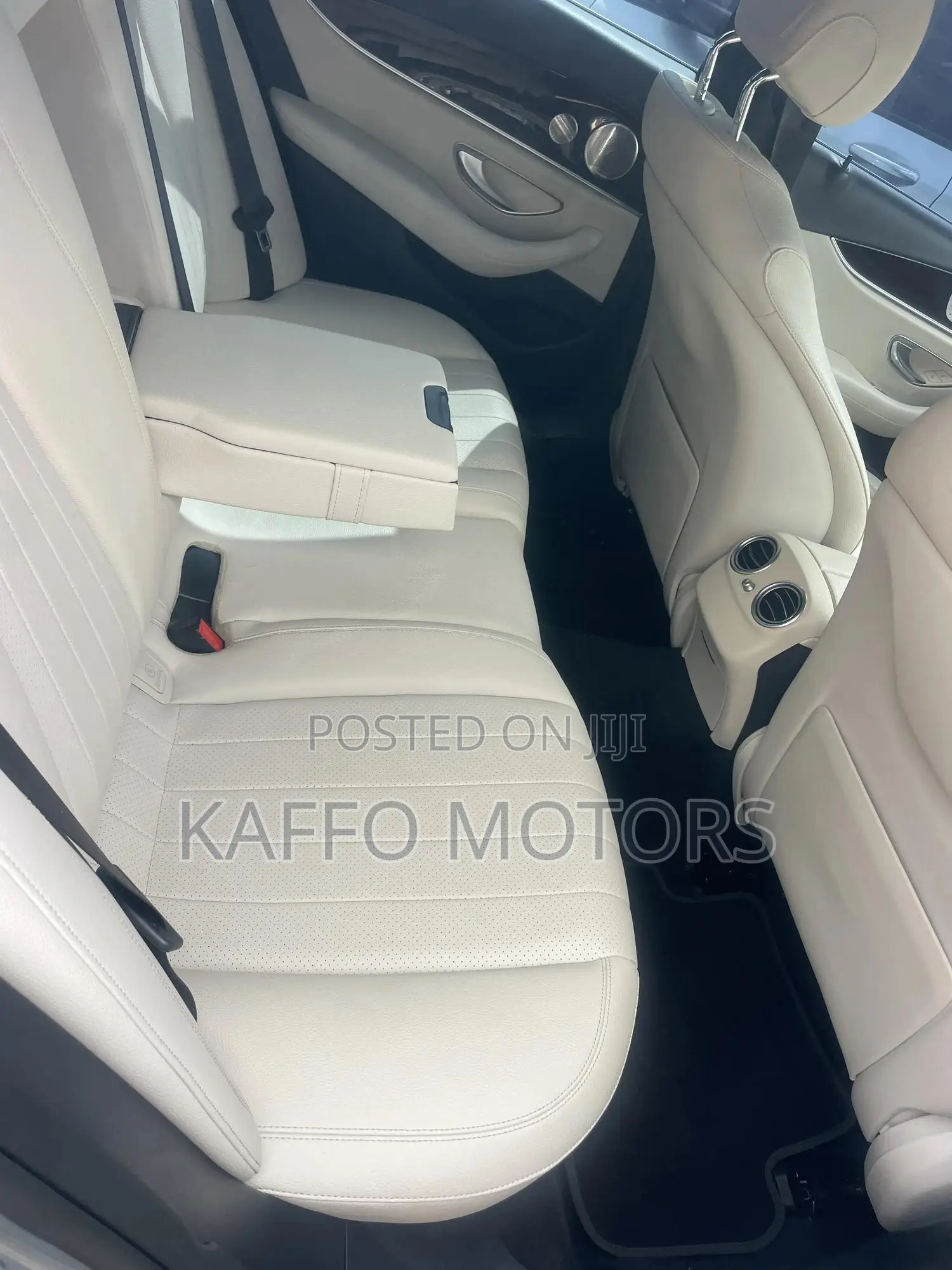 Mercedes-Benz E350 2021 Silver