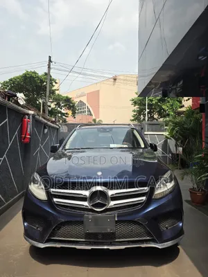 Mercedes-Benz GLE-Class GLE 550 4MATIC 2017 Blue