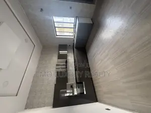 4bdrm Apartment in Abisogun Estate, Victoria Island Extension for rent