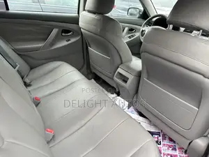 Toyota Camry LE 4dr Sedan (2.5L 4cyl 6A) 2011 Black