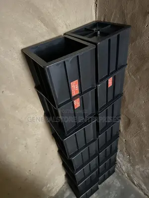 Plastic Concrete Test Mold