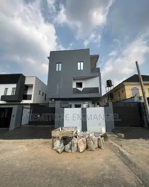 Furnished 4bdrm Duplex in Ogba, Lagos for sale