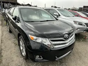 Toyota Venza Limited AWD V6 2013 Black