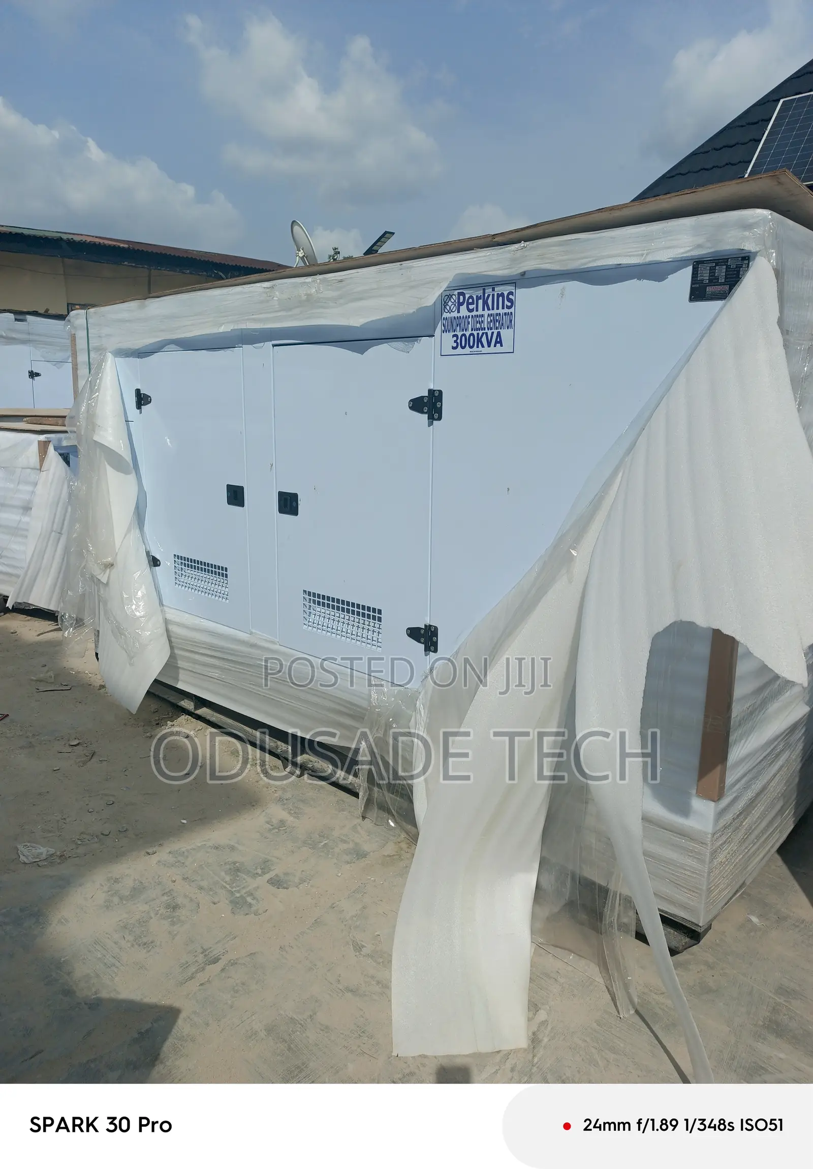 Perkins 300kva Silent Generator