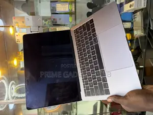 Laptop Apple MacBook Pro 2017 8GB Intel Core i5 SSD 128GB
