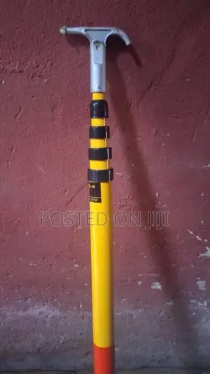 Automotic Operating Rod 20ft Tall 33kv