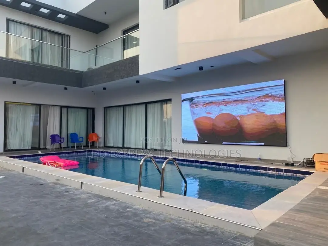 Quality Led Screen for Lounge