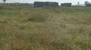 300sqm Buildable Estate Plot