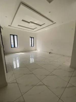 2bdrm Apartment in Oral Estate, Chevron for rent