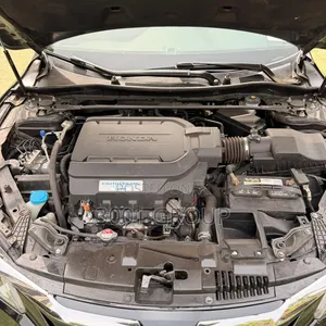 Honda Accord Touring V6 4dr Sedan FWD (3.5L 6cyl 6A) 2017 Black