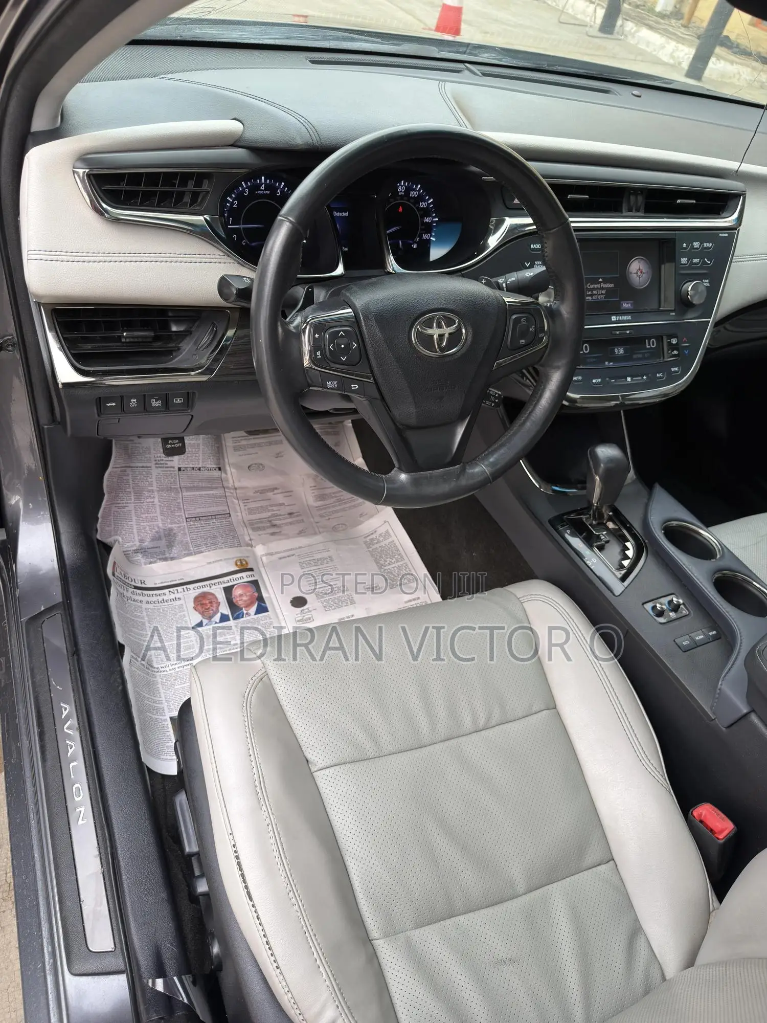 Toyota Avalon Limited Sedan FWD (3.5L 6cyl 6A) 2013 Gray