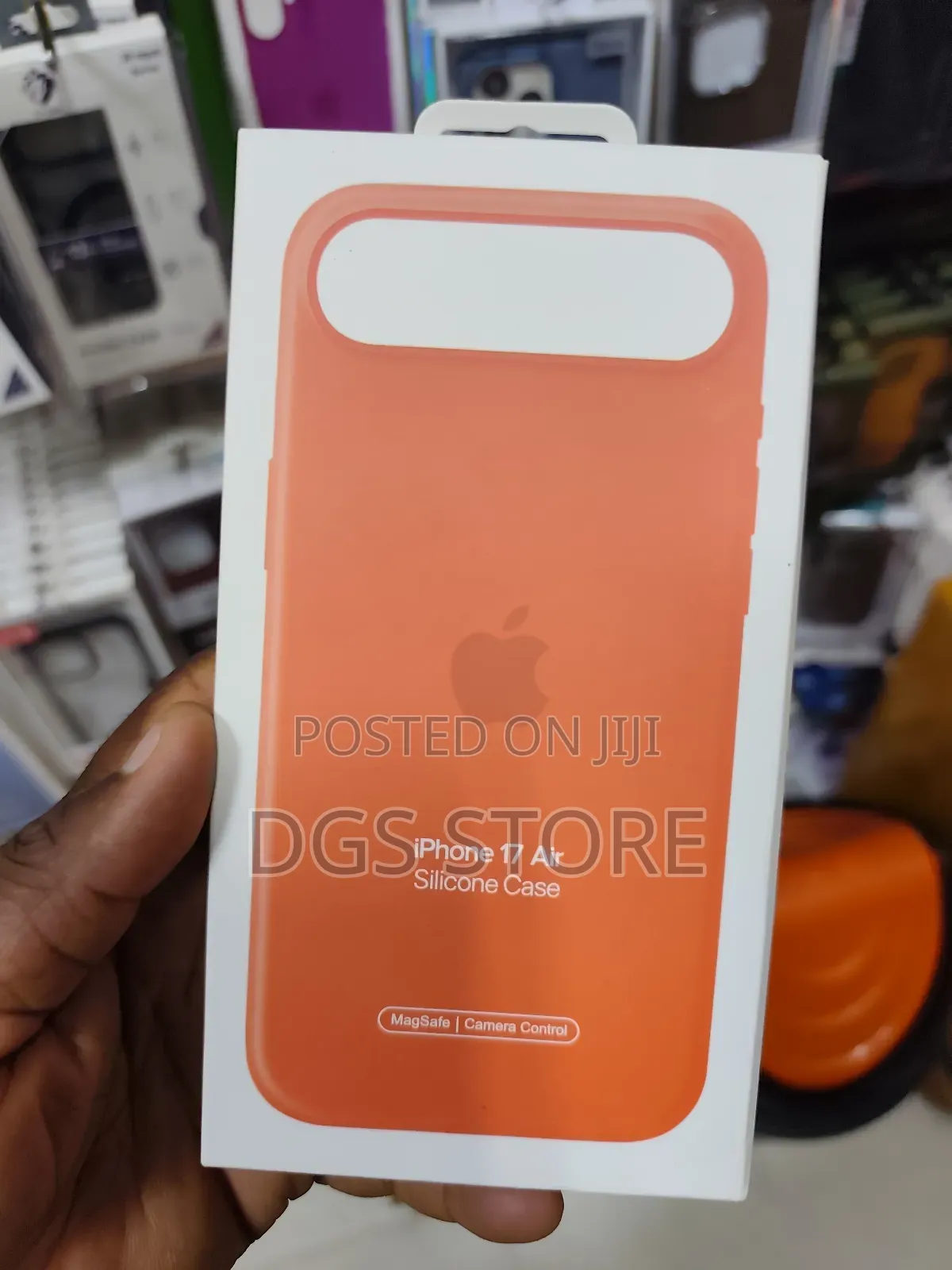 Apple iPhone 17 Air Silicone Case With Magsafe Camera Control