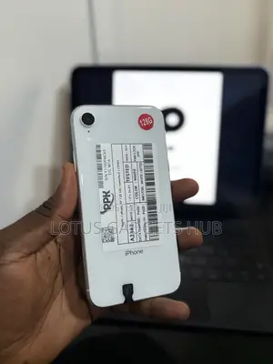 Apple iPhone XR 128 GB White