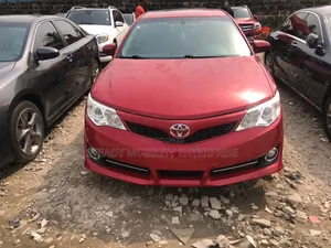 Toyota Camry SE Limited Edition 4dr Sedan (2.5L 4cyl 6A) 2012 Red