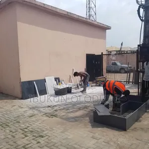 Mini Warehouse on the Main Rd at Agege for Lease