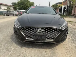 Hyundai Sonata SE 4dr Sedan (2.4L 4cyl 6A) 2015 Black