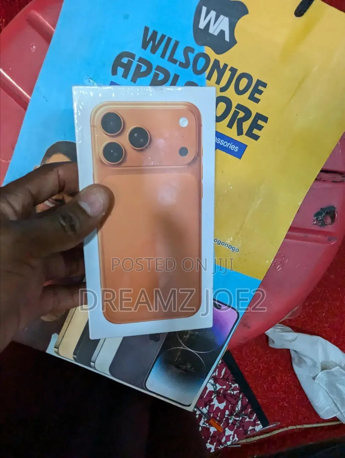 New Apple iPhone XR 128 GB Orange