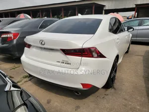 Lexus IS 250 4WD 2014 White