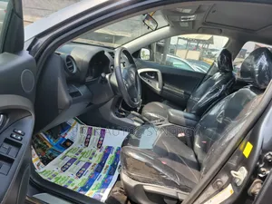 Toyota RAV4 3.5 Sport 2010 Gray