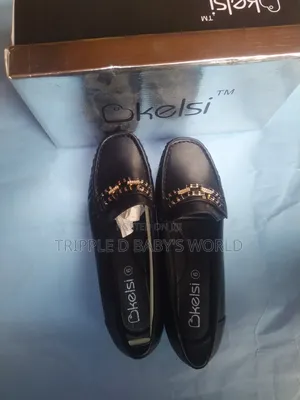 Flat Black Leather Shoe