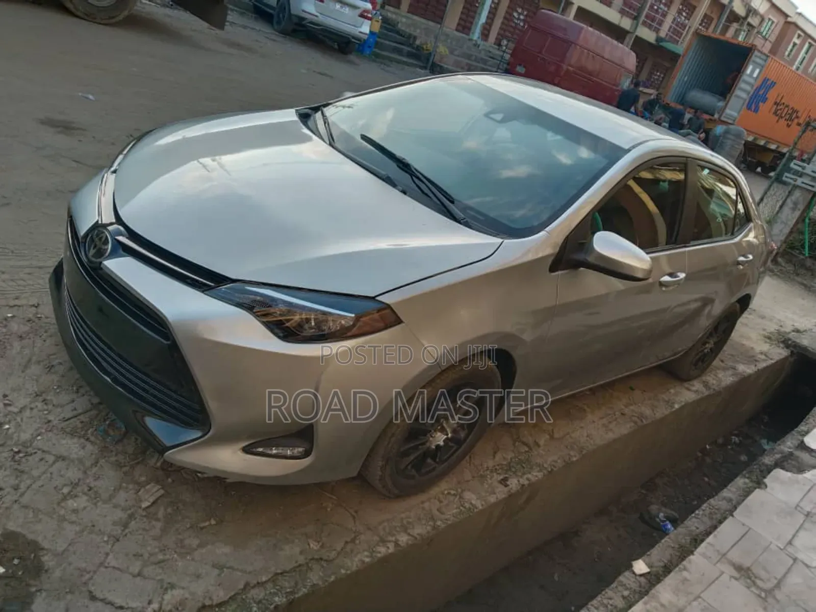 Toyota Corolla 2018 Silver