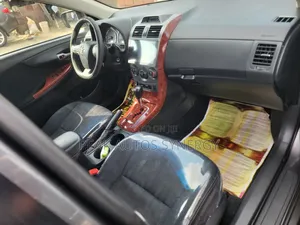 Toyota Corolla S Special Edition 4dr Sedan (1.8L 4cyl 4A) 2013 Gray