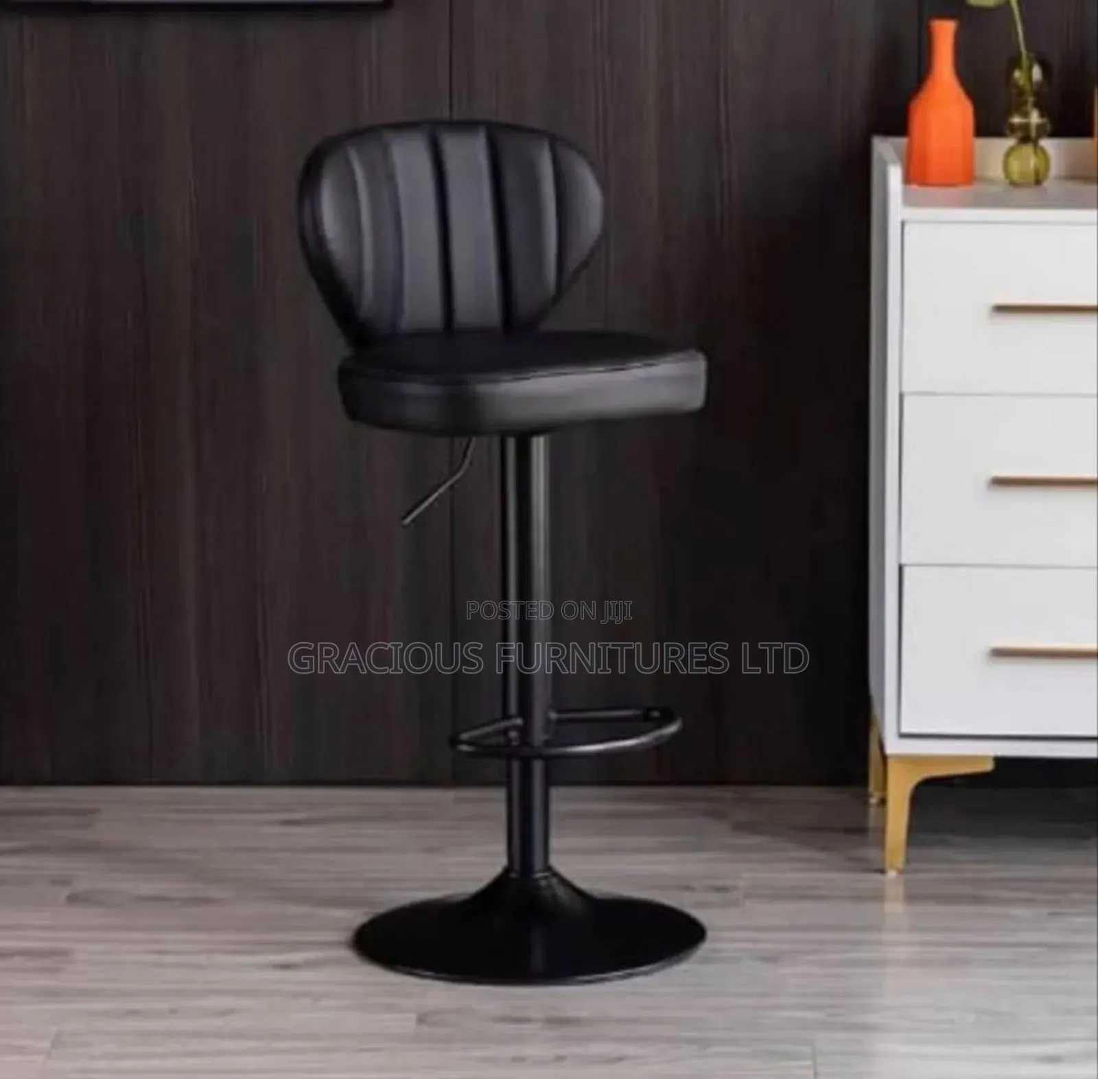 Adjustable Swivel Bar Stool