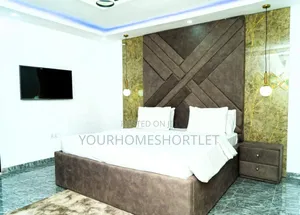 Luxury 3 Bedroom Apartment