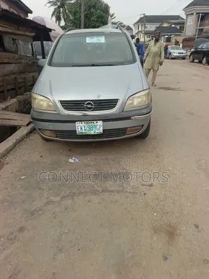 Opel Zafira 2002 Silver