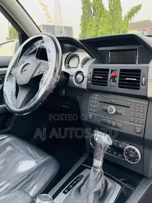Mercedes-Benz GLK-Class 2011 Silver