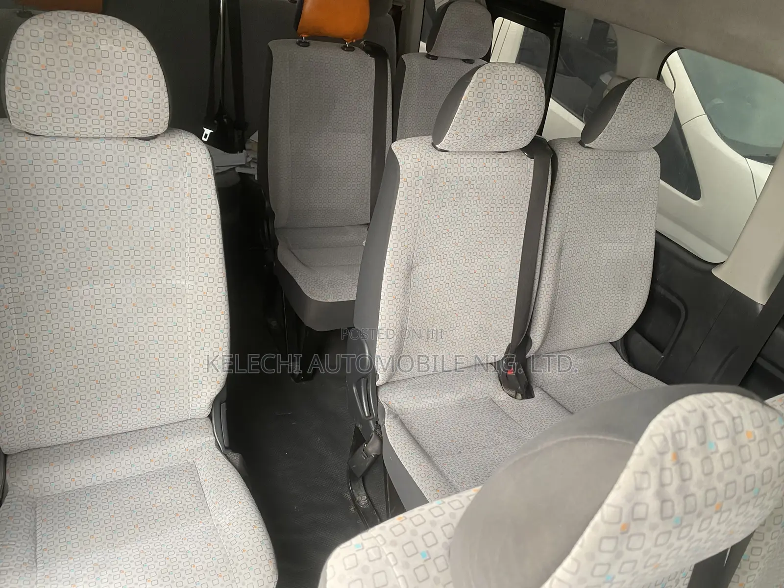 Toyota HiAce 2018 White
